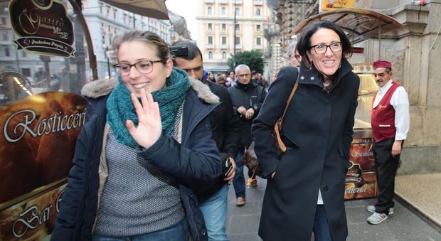 Elezioni a Napoli, Valente lancia il tour nel degrado e nell'incuria