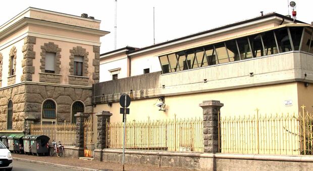 Carceri sovraffollate, Udine tra le peggiori d'Italia: 140 detenuti su una capacità di 86