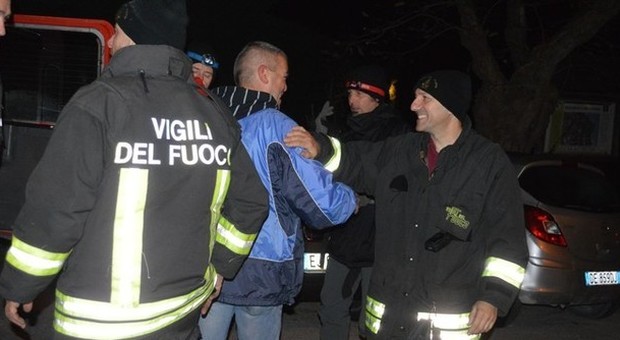 Ancona, recuperati i due ragazzi dispersi Più di quattro ore per portarli in salvo