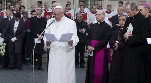 La preghiera del Papa: «I romani non si scoraggino»