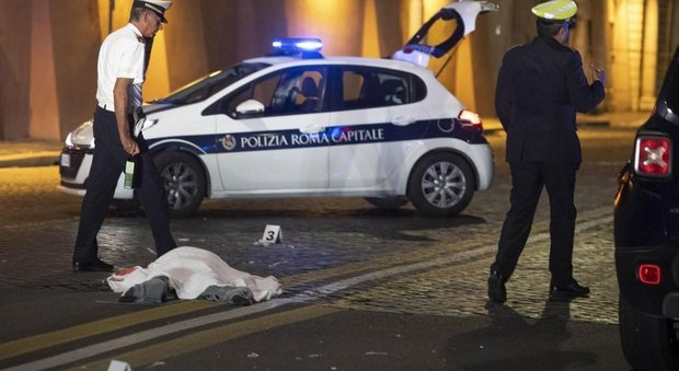 Roma, l'anno nero degli incidenti stradali: 219 morti e 22mila feriti. L'Onvos: «Prelievi del sangue per chi guida»