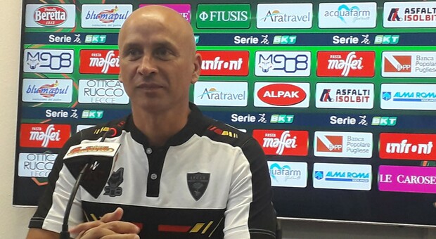 Eugenio Corini, allenatore del Lecce