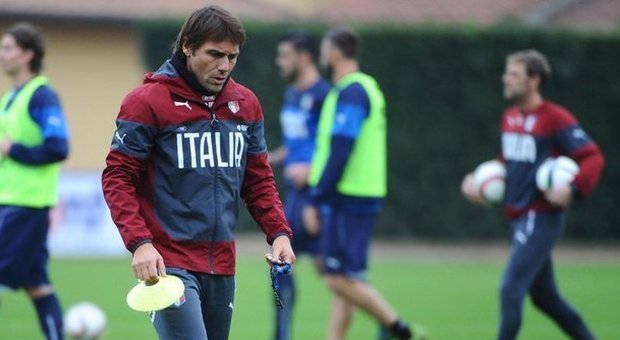Conte “ritocca” l'Italia per la Romania: dentro Barzagli, El Shaarawy e Soriano
