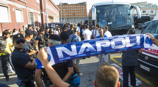 Torna la Serie A, l'attesa di Napoli: «Speriamo Ancelotti ci porti lontano»