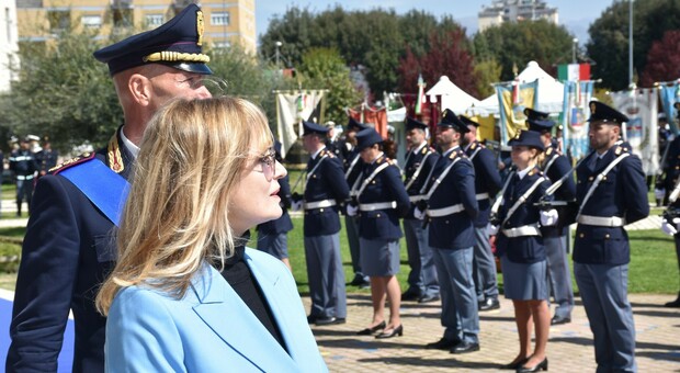 Isabella Ferrari alla festa della polizia di Frosinone
