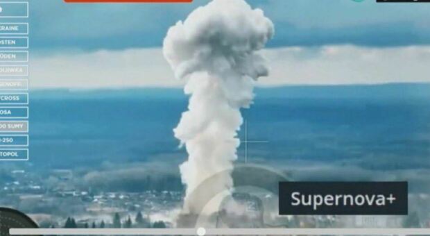La Russia usa in Ucraina bomba termobarica da 1.500 kg per la prima volta. «È una mini atomica». Il video e come funziona