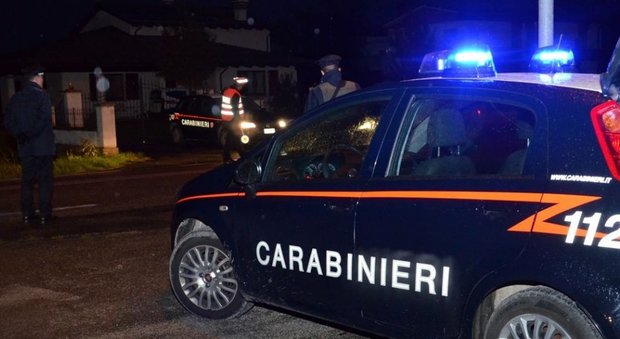 Pesaro, il viavai attira i carabinieri: scoperto supermarket della droga