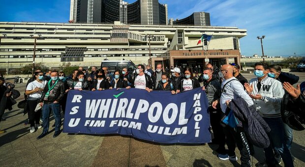 Whirlpool, domani il presidio dei lavoratori napoletani a Roma