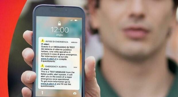 IT-alert, il 21 settembre tutti gli smartphone del Lazio suoneranno contemporaneamente. L'innovativo sistema di allarme pubblico