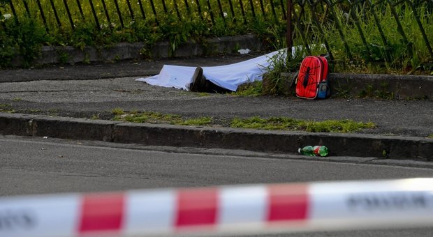 Napoli, il retroscena choc del delitto al rione Villa: volevano uccidere anche il bambino