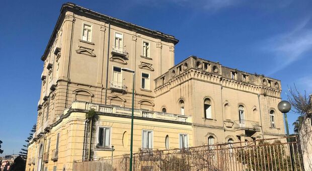 Napoli, caserma nella villa vesuviana di Barra: interrogazione al ministro della cultura