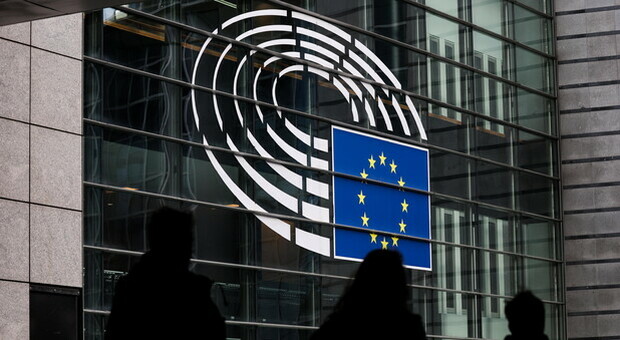 Qatargate: il Parlamento europeo adotta le nuove norme etiche Qatargate: il Parlamento europeo adotta le nuove norme etiche