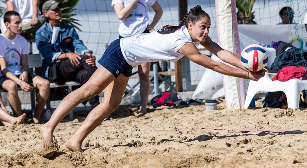 Beach Volley Scuola-Trofeo Acea, oltre 400 squadre al via sul litorale di Ostia