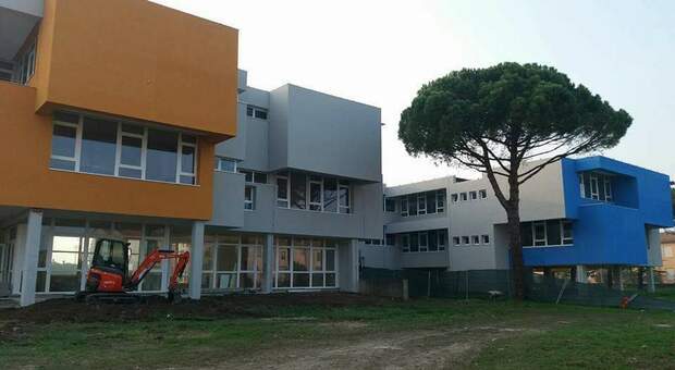 La scuola Brunetti di Porto Tolle La scuola Brunetti di Porto Tolle