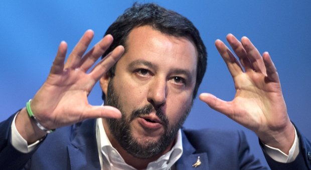 Salvini a Di Maio: «Il referendum sull'euro è una sciocchezza»