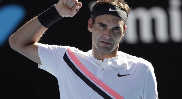 Australian Open, sconfitto Fucsovics, Federer ai quarti