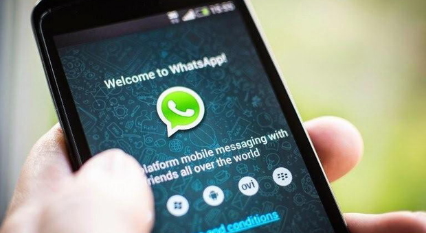 Lo Iov abolisce Whatsapp: stop alle comunicazioni di lavoro via chat