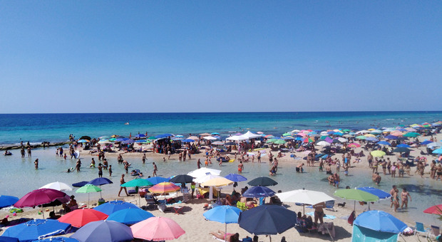 Puglia, il caldo africano non molla. Salgono ancora le temperature