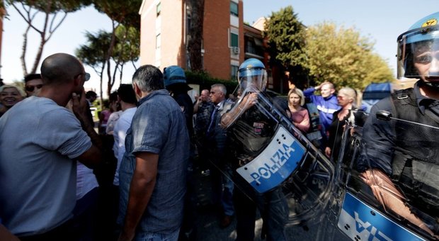 Roma, scontri al Trullo: chiesta convalida degli arresti per militanti di Forza Nuova