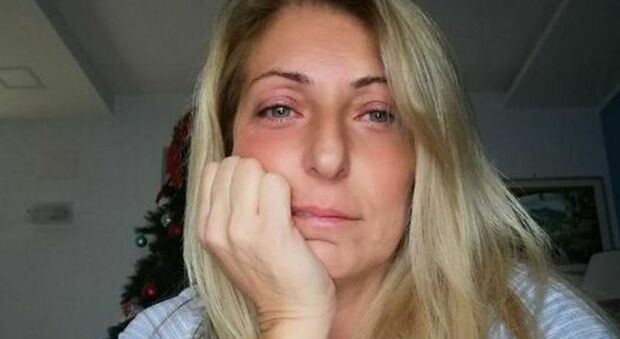 Asportazione utero, finisce male un intervento di routine a Napoli: morta la professoressa Iolanda Gentile, 51 anni e 4 figli