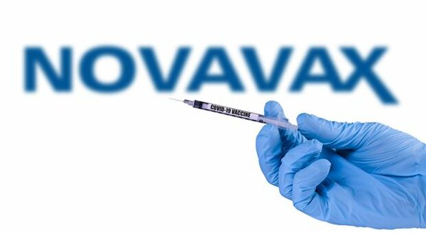 Novavax, stampa USA: difficoltà nella produzione vaccini. Titolo crolla