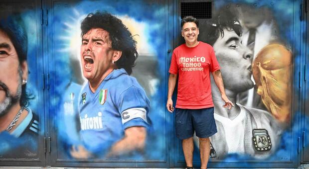 Napoli, ai Quartieri spagnoli spuntano altri murales: un altro omaggio a Maradona