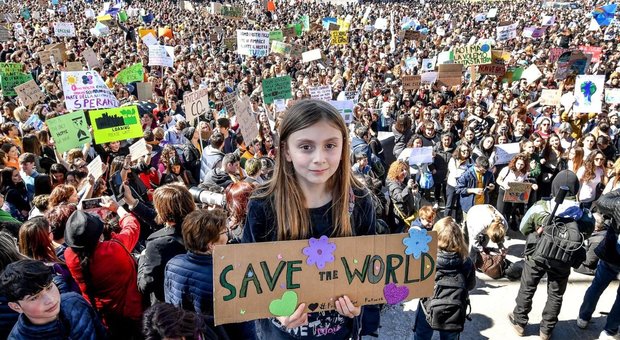 Clima, oggi studenti in piazza in 160 città italiane per Fridays for future