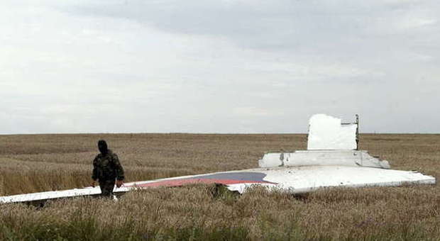 MH17, fonti ucraine: aereo abbattuto da ufficiale russo