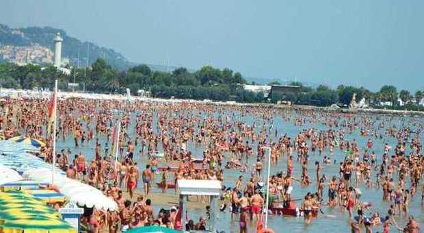 Turismo, in Riviera più presenze nei primi sei mesi del 2014