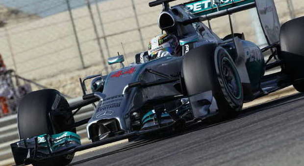 La Mercedes di Lewsi Hamilton in Bahrain scatterà ancora in prima fila