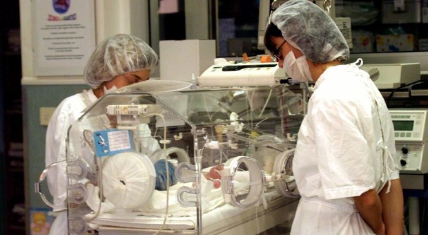 Neonati prematuri, a Pescara con Mami Voice possono sentire la voce della mamma anche nell'incubatrice