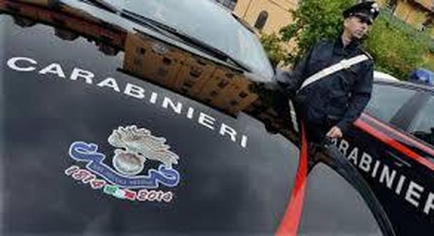 Torre del Greco, contromano di notte su moto rubata e con arnesi da scasso: arrestato