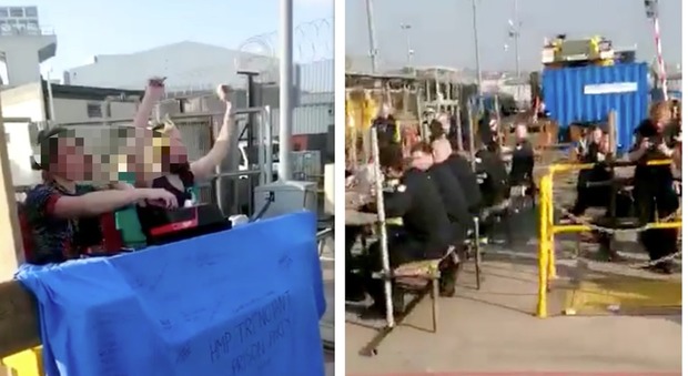 Festa tra militari sul sottomarino, musica e alcol durante il lockdown: il video sui social, è bufera