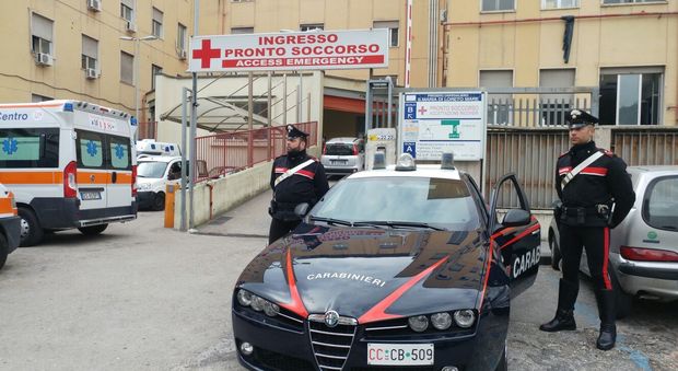 Napoli, rallentamenti nell'assistenza in ospedale dopo gli arresti