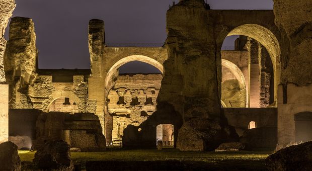 Roma, le "notti bianche" alle Terme di Caracalla: visite al chiaro di luna tra ruderi e mostre