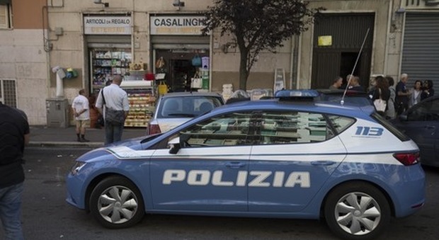 Ostiense, rapinano un supermercato: bloccati da un poliziotto fuori servizio