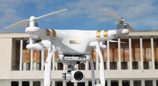 Tutti pazzi per i droni: evoluzioni e incontri a Mostra d'Oltremare