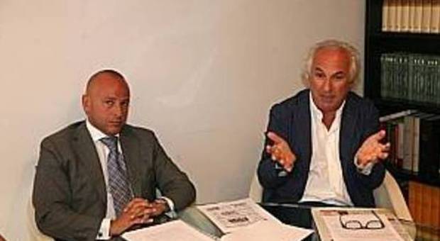 Remo Sernagiotto con l'avvocato Fabio Crea