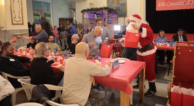 Carcere di Poggioreale, torna il pranzo di Natale con i detenuti dopo due anni di Covid
