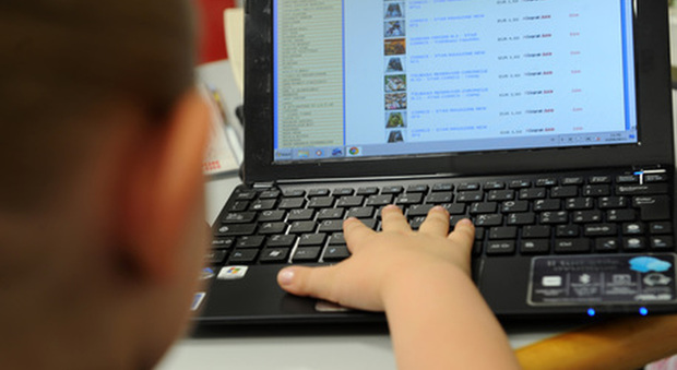 Safer Internet Day, nasce la Carta di Roma per proteggere i minori dai rischi del web