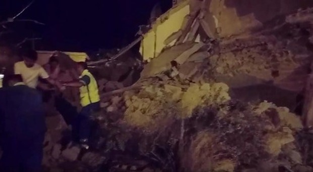 Terremoto a Ischia, le storie delle vittime. Una turista è morta nella casa dell'amica crollata