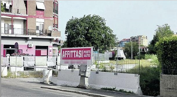 L'area messa in affitto in via Mascagni per i parcheggi