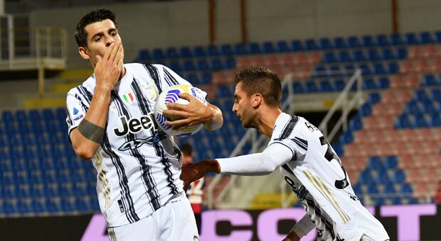 Juve, Morata salva i bianconeri a Crotone, espulso Chiesa. Finisce 1-1