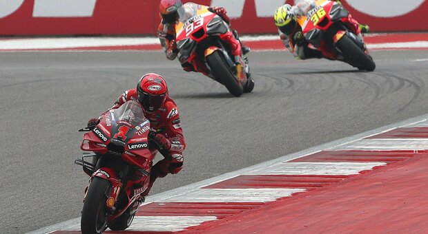 Sport in tv oggi (24 settembre), dal calcio alla MotoGp: orari e programma completo Sport in tv oggi (24 settembre), dal calcio alla MotoGp: orari e programma completo