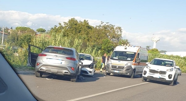 Anagni, ennesimo incidente sulla Casilina: tre feriti e traffico in tilt