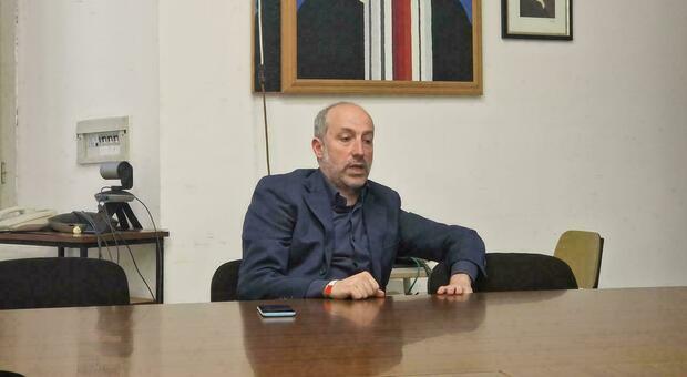 Il sindaco Calcinaro all’attacco: «Carelli va a Pesaro? Schiaffo al Fermano. Non siamo tutelati»