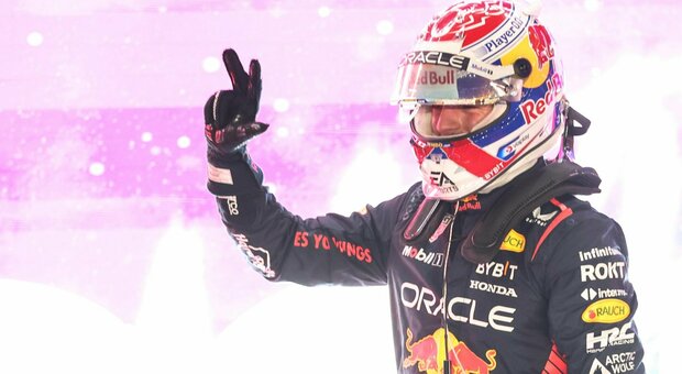 Max Verstappen festeggia il suo terzo titolo di fila con sei gare di anticipo
