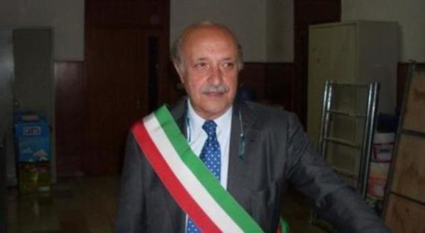 Pomigliano, dopo la denuncia del M5S, la risposta del sindaco Russo