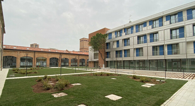 Universitari, l'alloggio a Venezia è un miraggio: i prezzi partono da 500 euro al mese per un posto letto