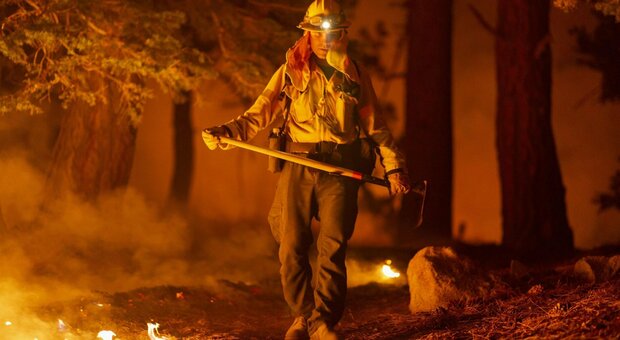 Incendi in Oregon, California e Washington: oltre trenta morti. «Prepararsi a disastro mortale di massa»